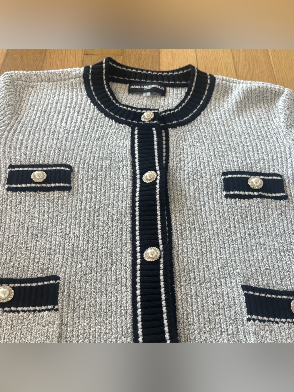 Karl Lagerfeld Paris Chunky Knit Button Cardigan Medium Grey Black Sweater Prep - Picture 6 of 12